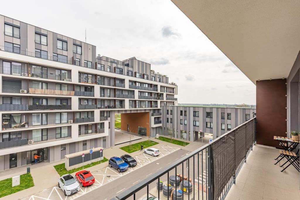 Cityscape Oasis: Active Studio Heaven Bratislava Dış mekan fotoğraf